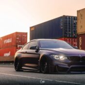 BMW M4 trở nên “huyền bí” với màu sơn Daytona Violet