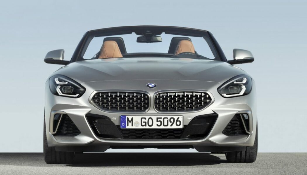 BMW Z4 thế hệ mới đến Anh Quốc, giá từ 36.990 Bảng