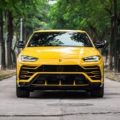 Lamborghini Urus màu vàng được rao bán với giá hơn 21 tỷ đồng tại Việt Nam