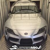 Toyota sẽ cho đấu giá chiếc Supra thế hệ thứ 5 đầu tiên được xuất xưởng