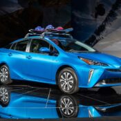 Toyota Prius 2019 – bản nâng cấp facelift, lần đầu tiên có hệ dẫn động AWD