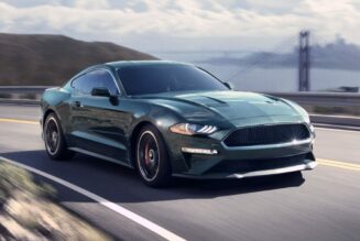 Phân khúc xe cơ bắp Mỹ 2018: Ford Mustang thống trị