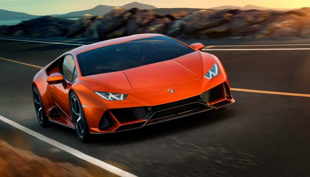 So sánh Lamborghini Huracan LP610-4 và Lamborghini Huracan EVO