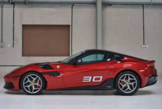 Thêm một siêu xe Ferrari hàng hiếm được đưa lên sàn đấu giá
