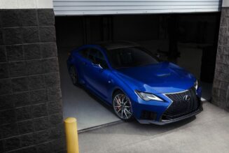 Lexus ra mắt RC F phiên bản đường đua tại triển lãm ô tô Detroit 2019