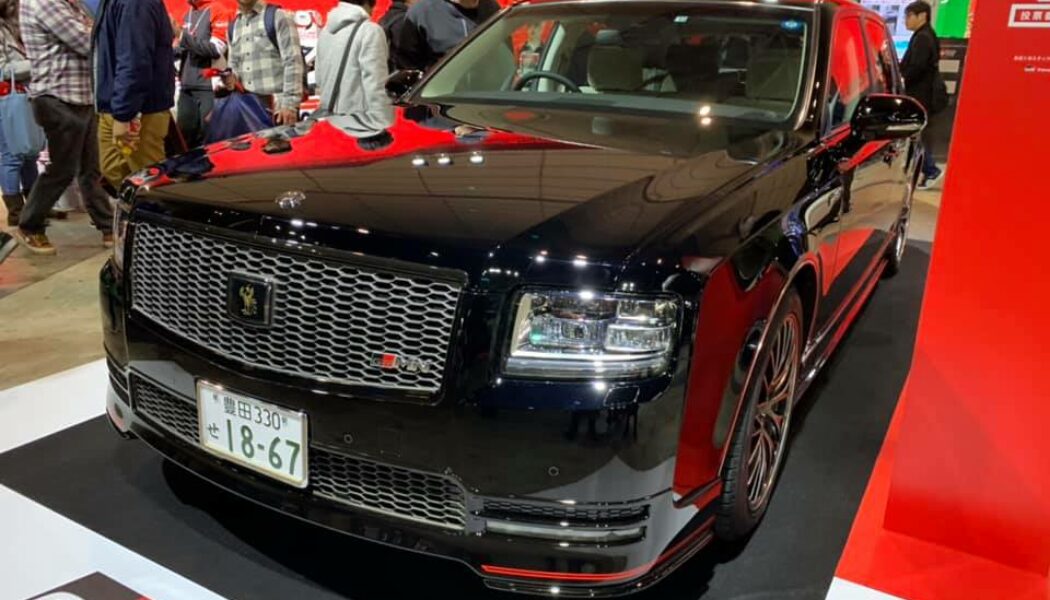 Toyota Century GRMN sẽ có thêm màu sơn đen