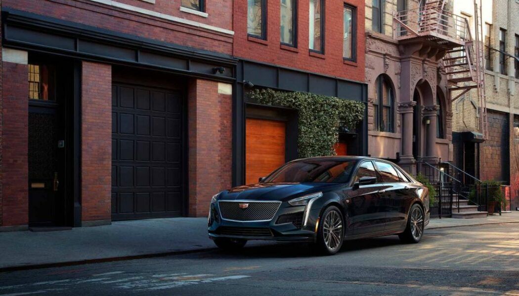 Cadillac ra mắt CT6-V sản xuất giới hạn 275 chiếc và đã được bán hết