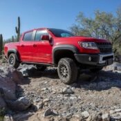 Chevrolet Colorado ZR2 Bison – đối thủ của Ford Ranger Raptor