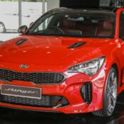 Xe thể thao Kia Stinger có giá từ 70.000 USD ở Malaysia