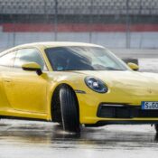 Wet Mode trên Porsche 911 thế hệ mới – một tính năng đột phá