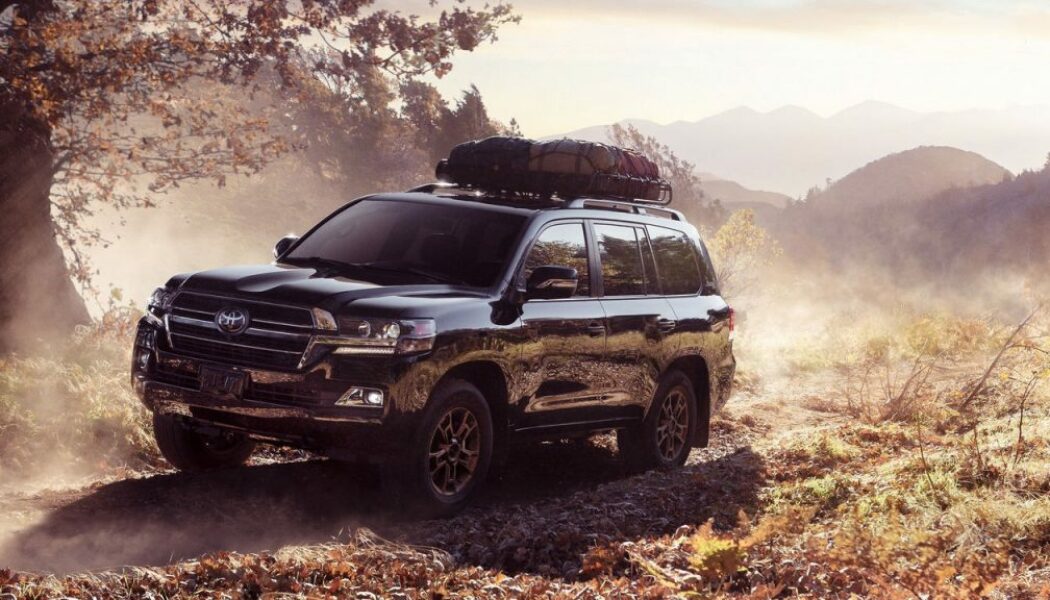 Toyota Land Cruiser Heritage Edition 2020 chốt giá 87.600 USD, giới hạn 1.200 chiếc