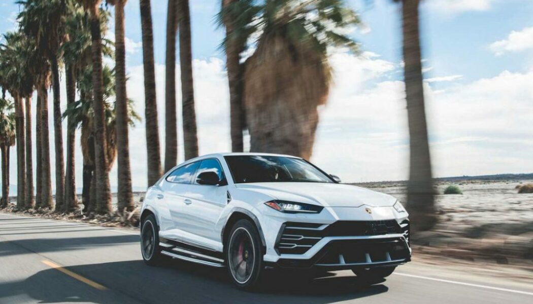 Chỉ cần 30 triệu đồng/ngày là thuê được Lamborghini Urus chạy chơi