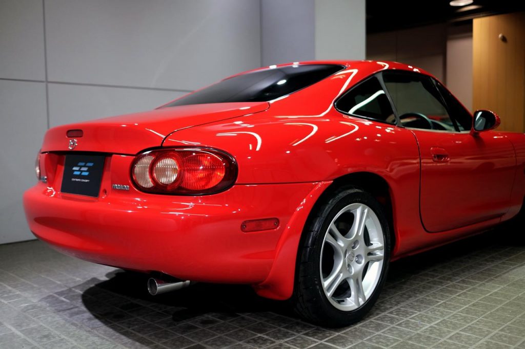 3bbf31ef-2004-mazda-mx-5-miata-roadster-coupe-type-s-4-1024x682.jpg