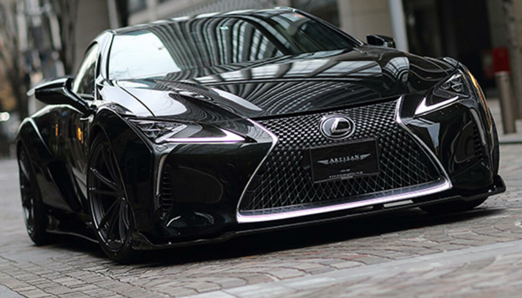 Lexus LC 500 xuất hiện lạ mắt với gói độ thân rộng