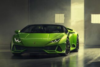 Lamborghini ra mắt Huracan EVO Spyder trước thềm Geneva Motorshow 2019