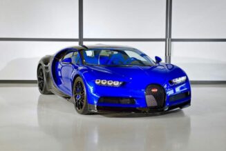 Đại gia Qatar sắm Bugatti Chiron Sport đầu tiên màu xanh-đen vô cùng đẹp mắt