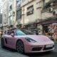 Porsche 718 Boxster cá tính hơn với màu áo hồng ánh kim