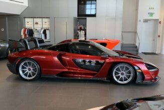 Cận cảnh McLaren Senna màu đỏ độc đáo