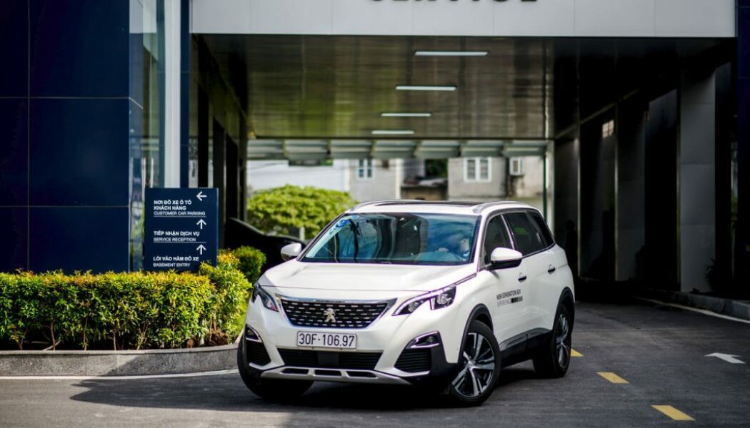 Peugeot hỗ trợ phương tiện đi lại cho khách bảo hành xe