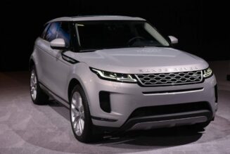 Range Rover Evoque 2019 có giá từ 42.000 USD tại Mỹ