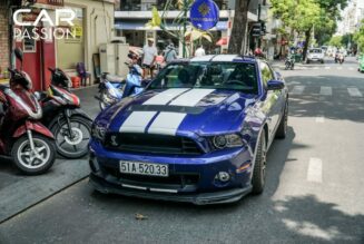 Bắt gặp Ford Shelby GT500 độc nhất Việt Nam trên phố Sài Gòn