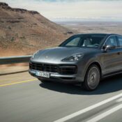 Porsche Cayenne Coupe hoàn toàn mới có giá từ 4,95 tỷ đồng tại Việt Nam