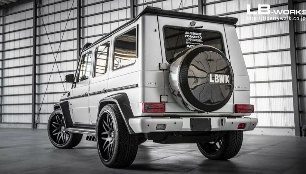 Ngắm Mercedes-AMG G63 sau khi qua tay hãng độ Liberty Walk