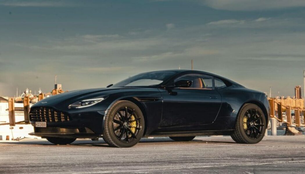 Aston Martin Việt Nam chính thức mở kênh đặt hàng DB11 AMR