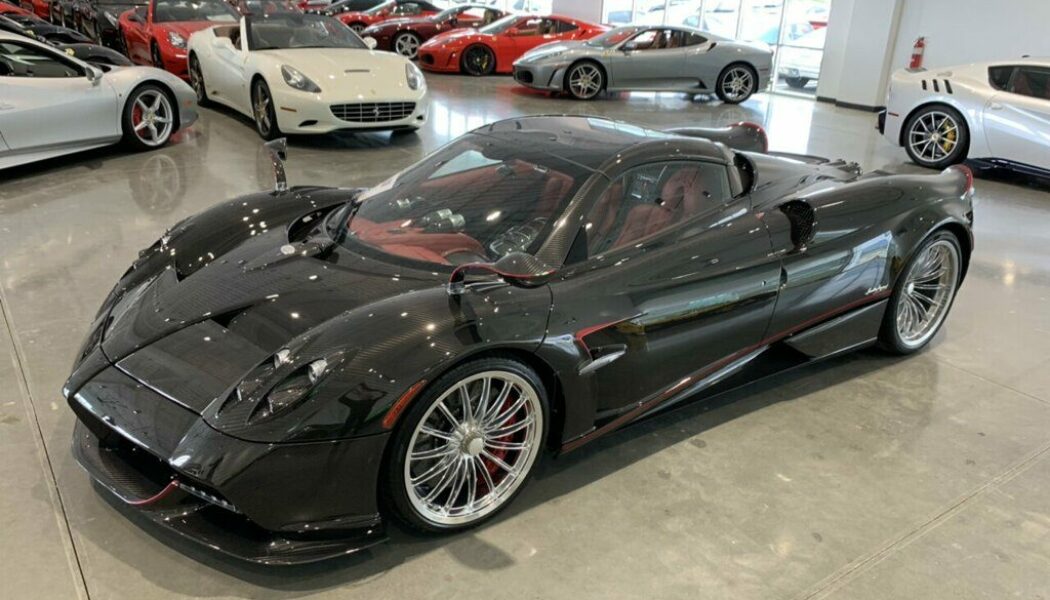 Siêu phẩm mui trần Pagani Huayra Roadster được rao bán với giá chỉ…3,65 triệu Đô-la