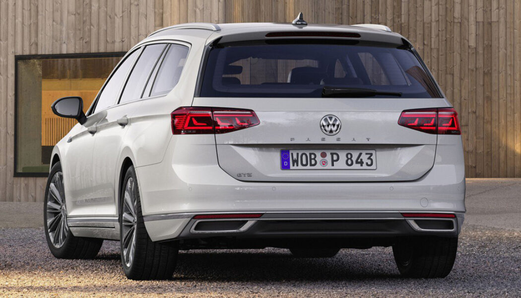 Volkswagen “ăn mừng” chiếc Passat thứ 30 triệu lăn bánh khỏi nhà máy