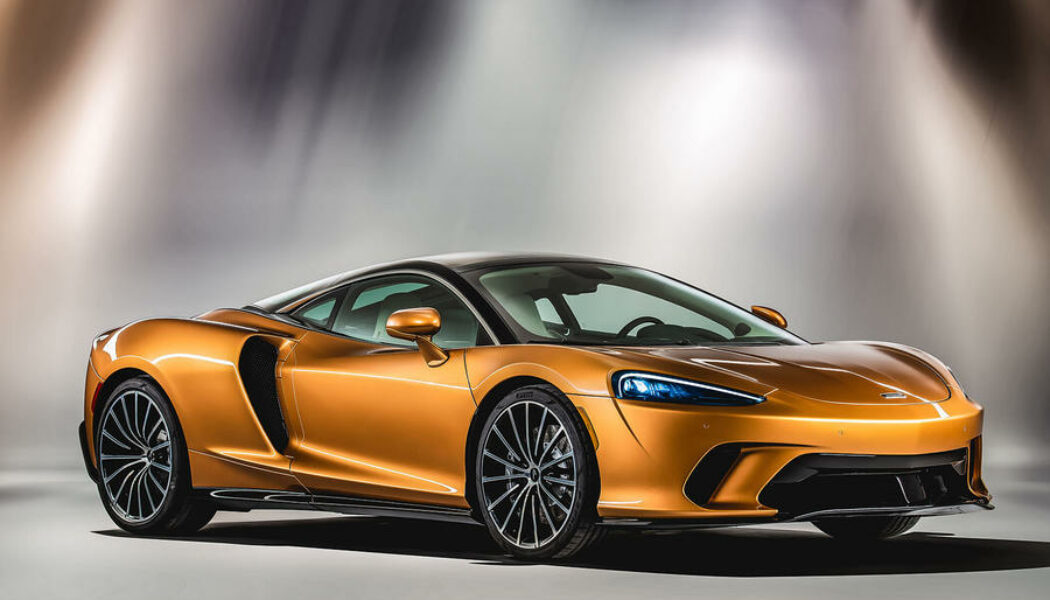 So sánh Mclaren GT và Aston Martin DB11 – cuộc đối đầu của xe thể thao Anh Quốc