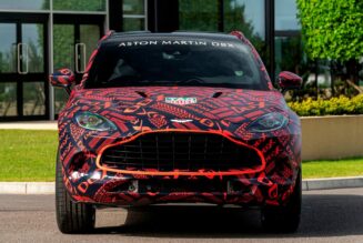Aston Martin sẽ tối ưu DBX cho phân khúc khách hàng đang tạo nên sự bùng nổ doanh số của SUV
