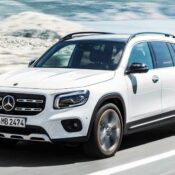 Mercedes-Benz GLB hoàn toàn mới có giá từ 42.000 USD