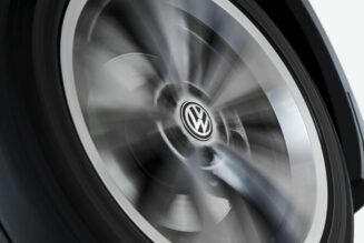 Volkswagen ra mắt tùy chọn logo bánh xe giống với trên Rolls-Royce