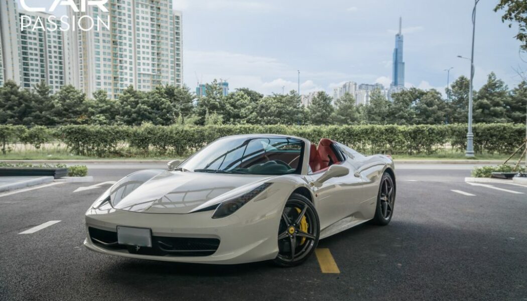 Khám phá Ferrari 458 Spider vừa đặt chân về Việt Nam