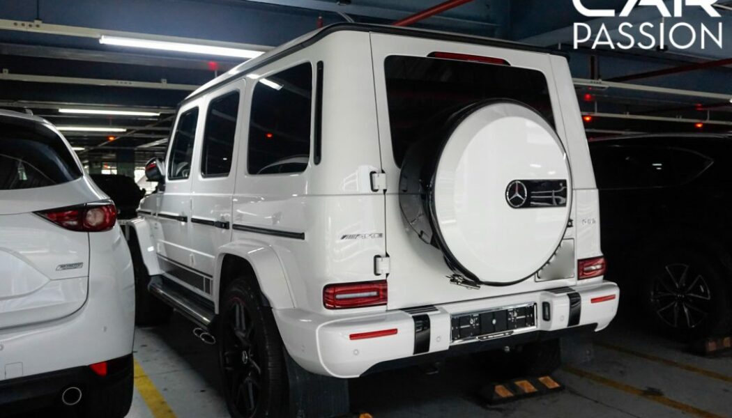 Khám phá Mercedes-AMG G63 Edition 1 màu trắng vừa ra biển số