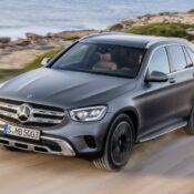 Việt Nam đóng góp vào ngôi vị số một thế giới của Mercedes-Benz trong nửa đầu 2019