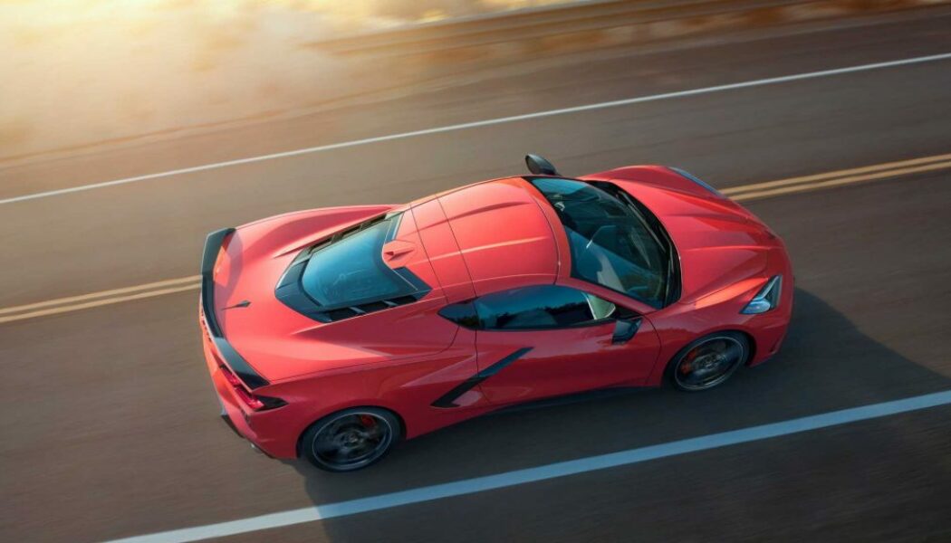 Corvette thế hệ thứ 8 sẽ được trang bị chế độ hỗ trợ rô-đai