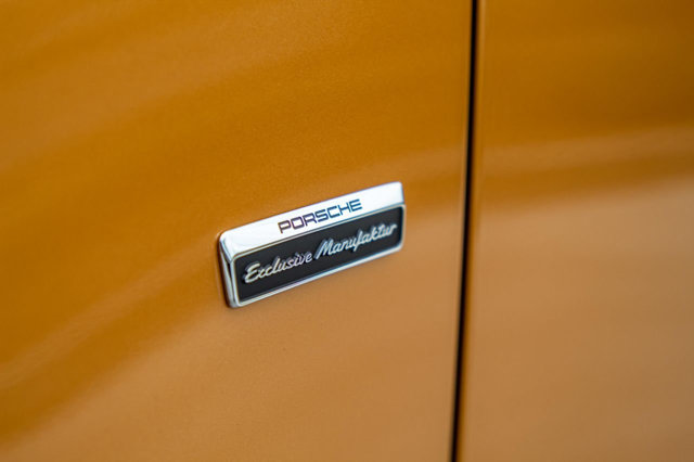 31454a11-porsche-911-turbo-s-cabriolet-exclusive-series-18.jpg