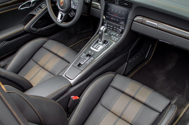 aad4450b-porsche-911-turbo-s-cabriolet-exclusive-series-11.jpg