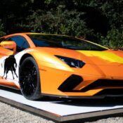 Nghệ sĩ trẻ biến Lamborghini Aventador S thành tác phẩm nghệ thuật đường phố