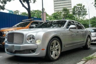Bắt gặp Bentley Mulsanne trong màu sơn lạ lẫm tại Việt Nam
