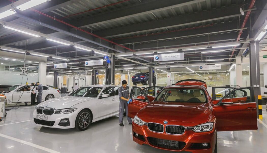 Chuyên gia kỹ thuật BMW trở lại Việt Nam chăm sóc xe
