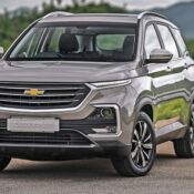 Cận cảnh Chevrolet Captiva hoàn toàn mới tại Thái Lan