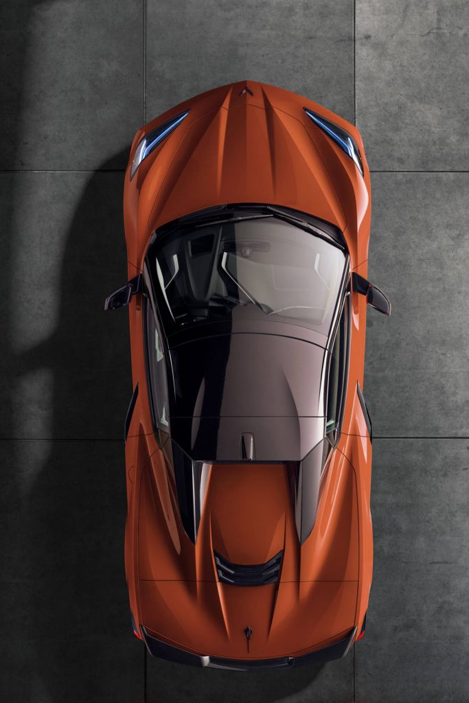 2020-chevrolet-corvette-stingray-convertible-02-683x1024.jpg