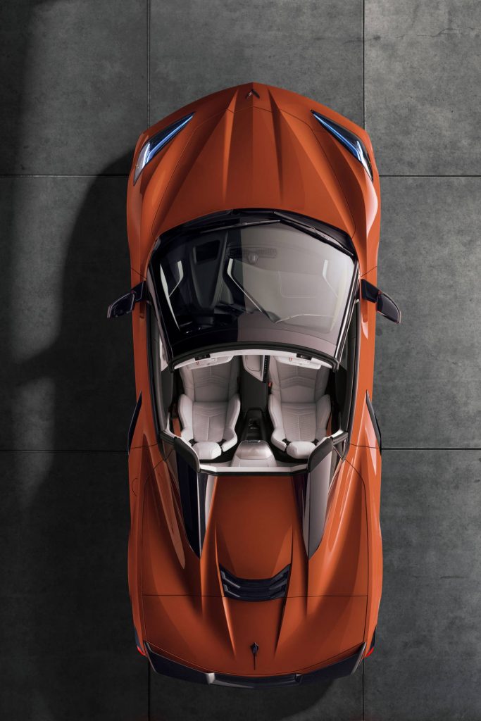 2020-chevrolet-corvette-stingray-convertible-03-683x1024.jpg