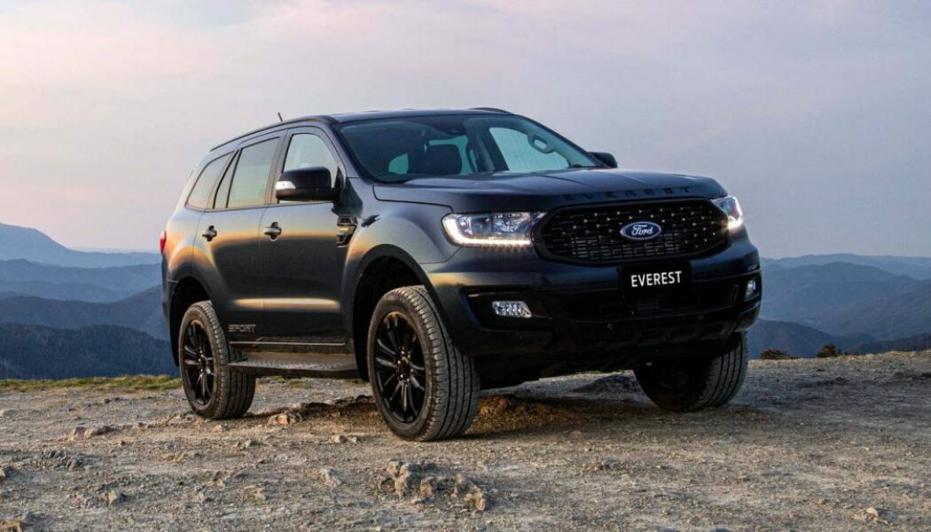 Ford Everest Sport 2020 – SUV phong cách thể thao