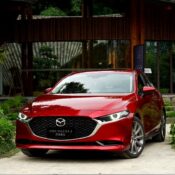 Mazda3 thế hệ mới tiếp tục là “Xe của năm”, lần này tại Trung Quốc