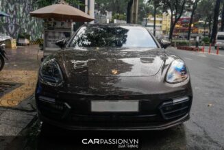 Tóm gọn sedan hiệu năng cao Porsche Panamera Turbo xuất hiện tại Sài Gòn