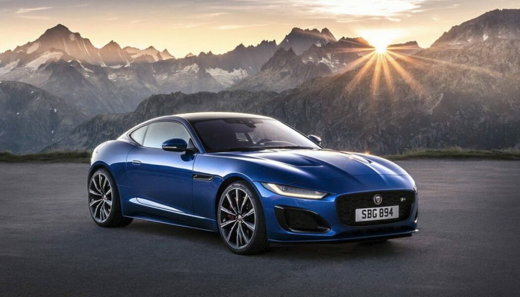 Jaguar ra mắt mẫu F-TYPE mới trên toàn thế giới tại Anh Quốc